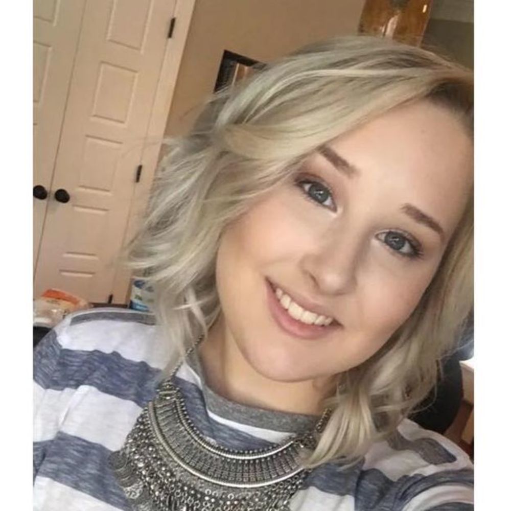 Meet your Posher, Mae